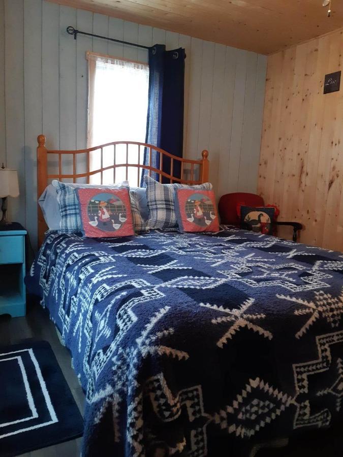 Big Axe Bed & Breakfast Otis ภายนอก รูปภาพ